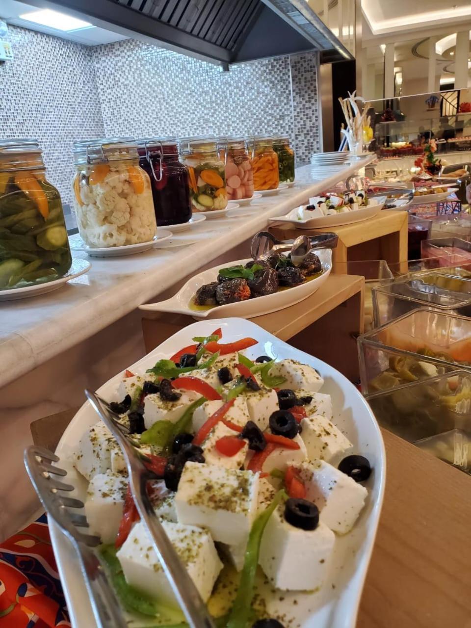 Cheerful Al Waha Unayzah Hotel Unaizah Ngoại thất bức ảnh