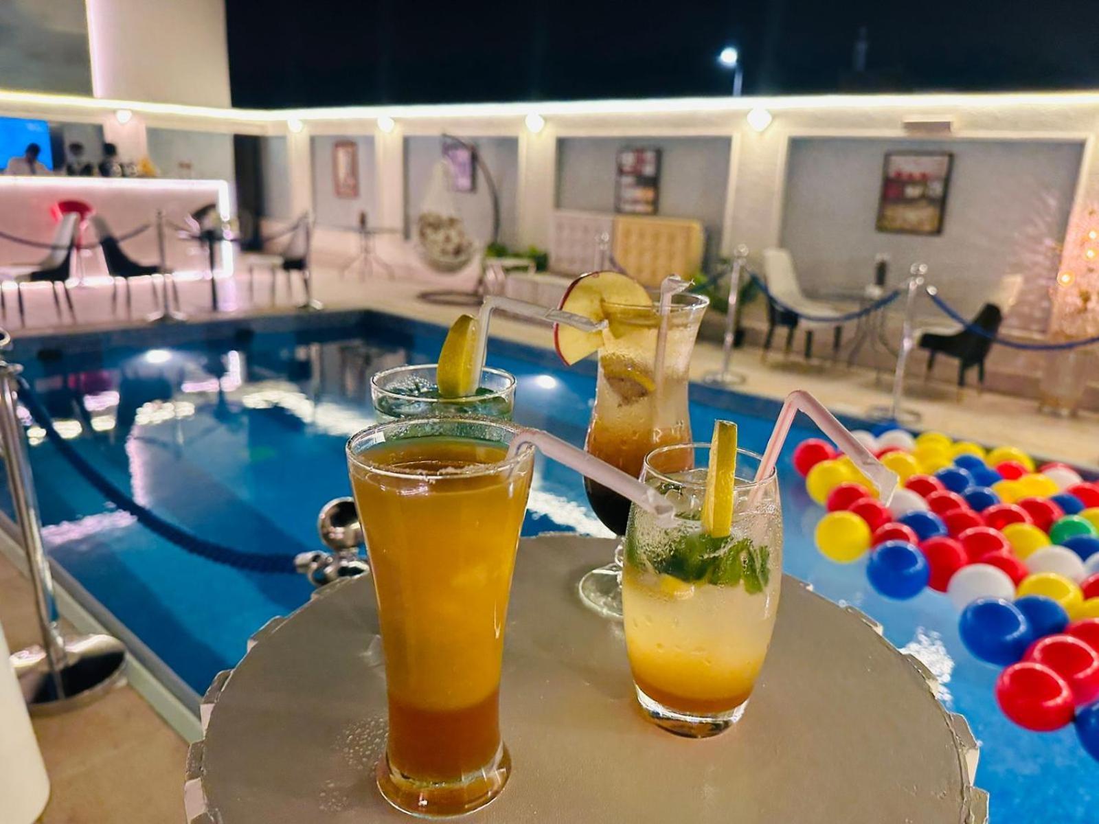 Cheerful Al Waha Unayzah Hotel Unaizah Ngoại thất bức ảnh