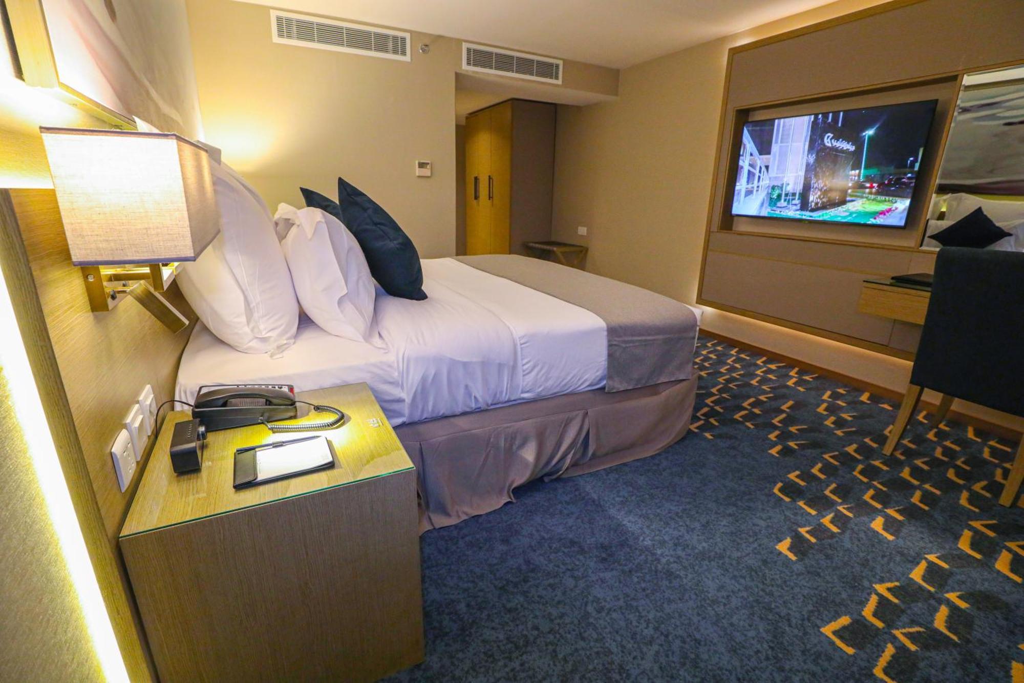 Cheerful Al Waha Unayzah Hotel Unaizah Ngoại thất bức ảnh
